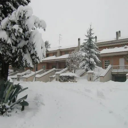 Casa Claudia 3*