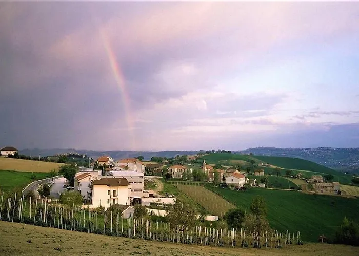 Casa Claudia Bed & Breakfast